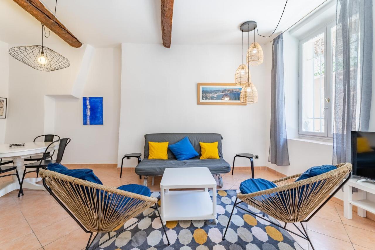 Droit Au Port Par Dodo-a-cassis Appartement Cassis